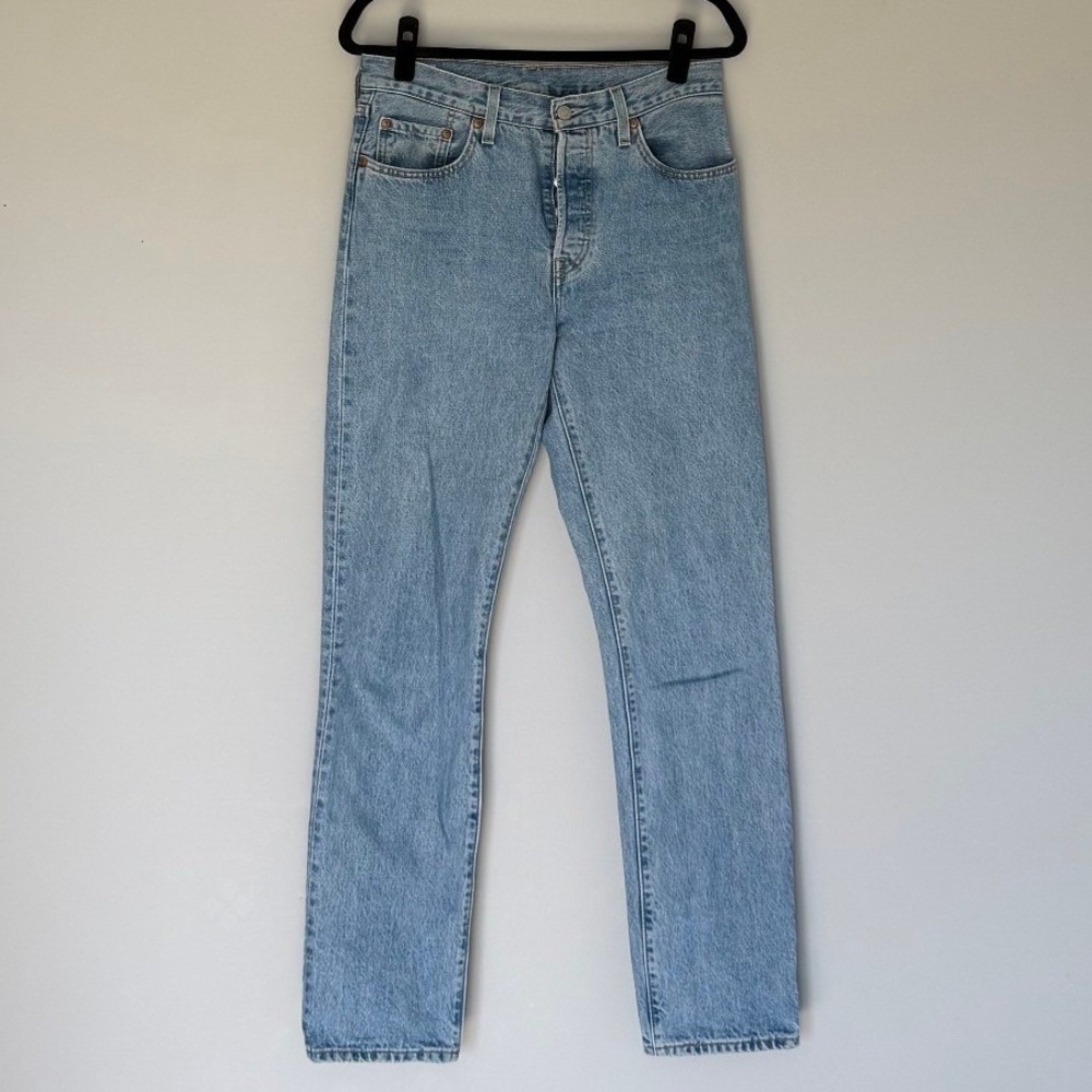 Levis Premium 501 Original Fit Light Wash Straight Leg Button Fly Jeans Womens